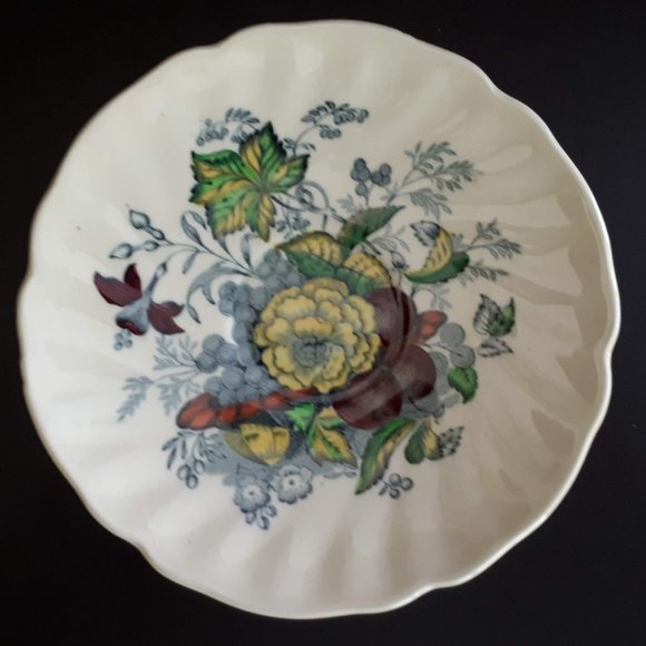 Set of 4 Royal Doulton Demitasse Cup Saucer The Kirkwood Flowers & Fruits design - Picture 5 of 8